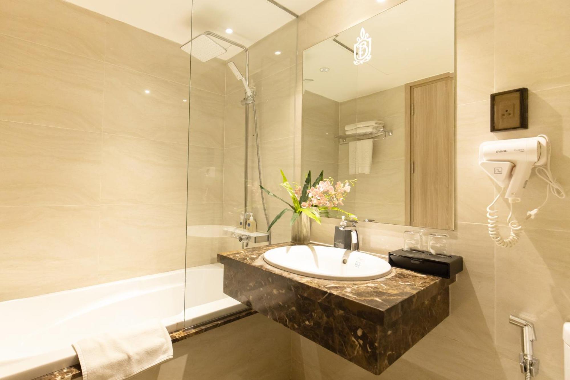 Nicecy Suite Hotel & Spa Ho Şi Min Dış mekan fotoğraf